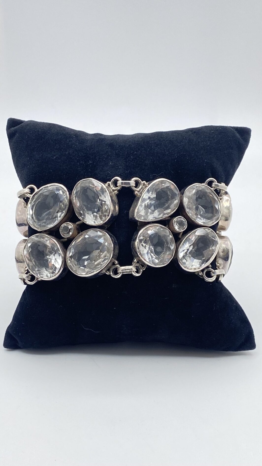 GRANDE BRACCIALE VINTAGE IN ARGENTO 925 E CRISTALLI DI ROCCA. ANNI ‘90 - immagine 5
