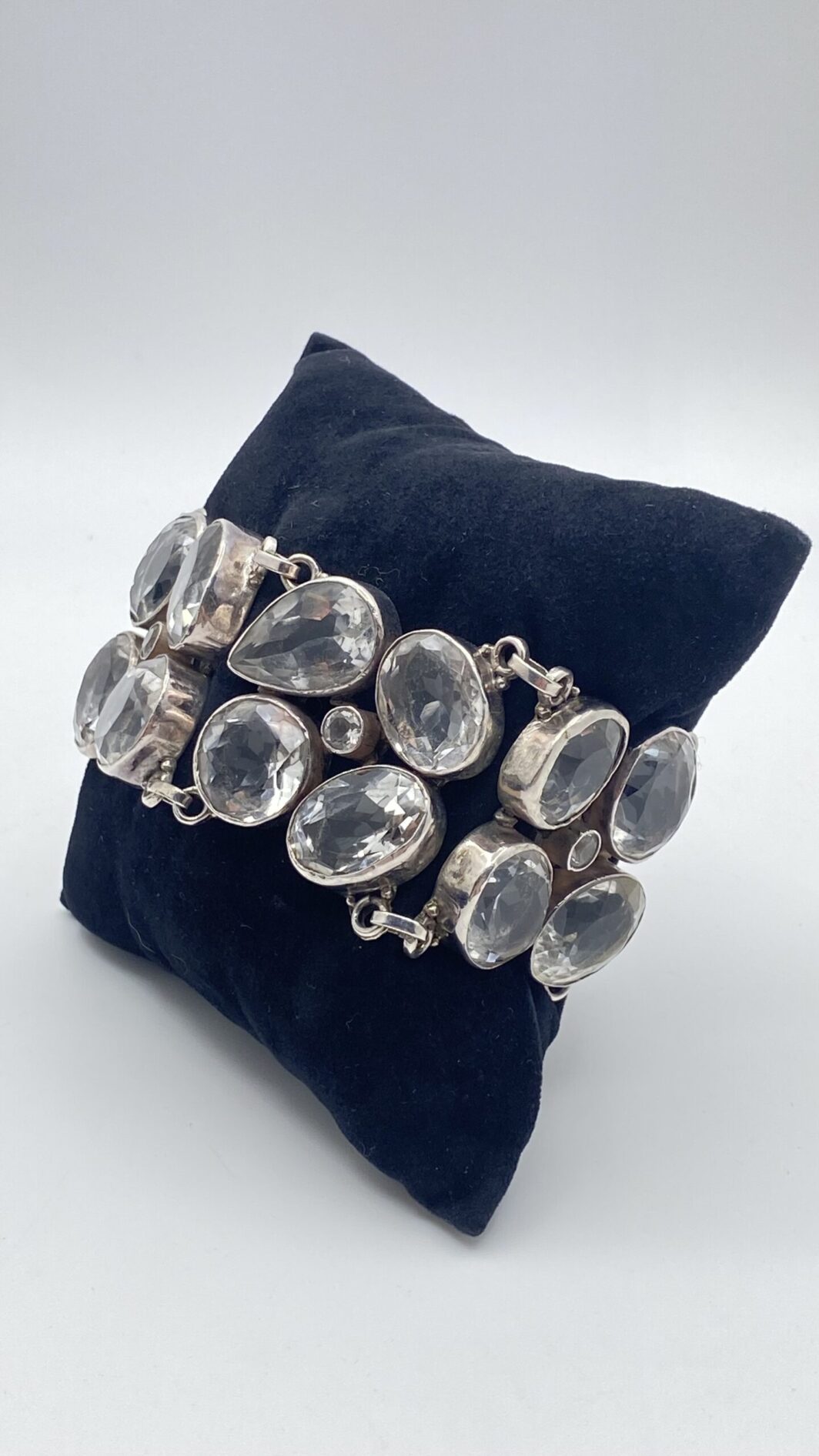 GRANDE BRACCIALE VINTAGE IN ARGENTO 925 E CRISTALLI DI ROCCA. ANNI ‘90 - immagine 6