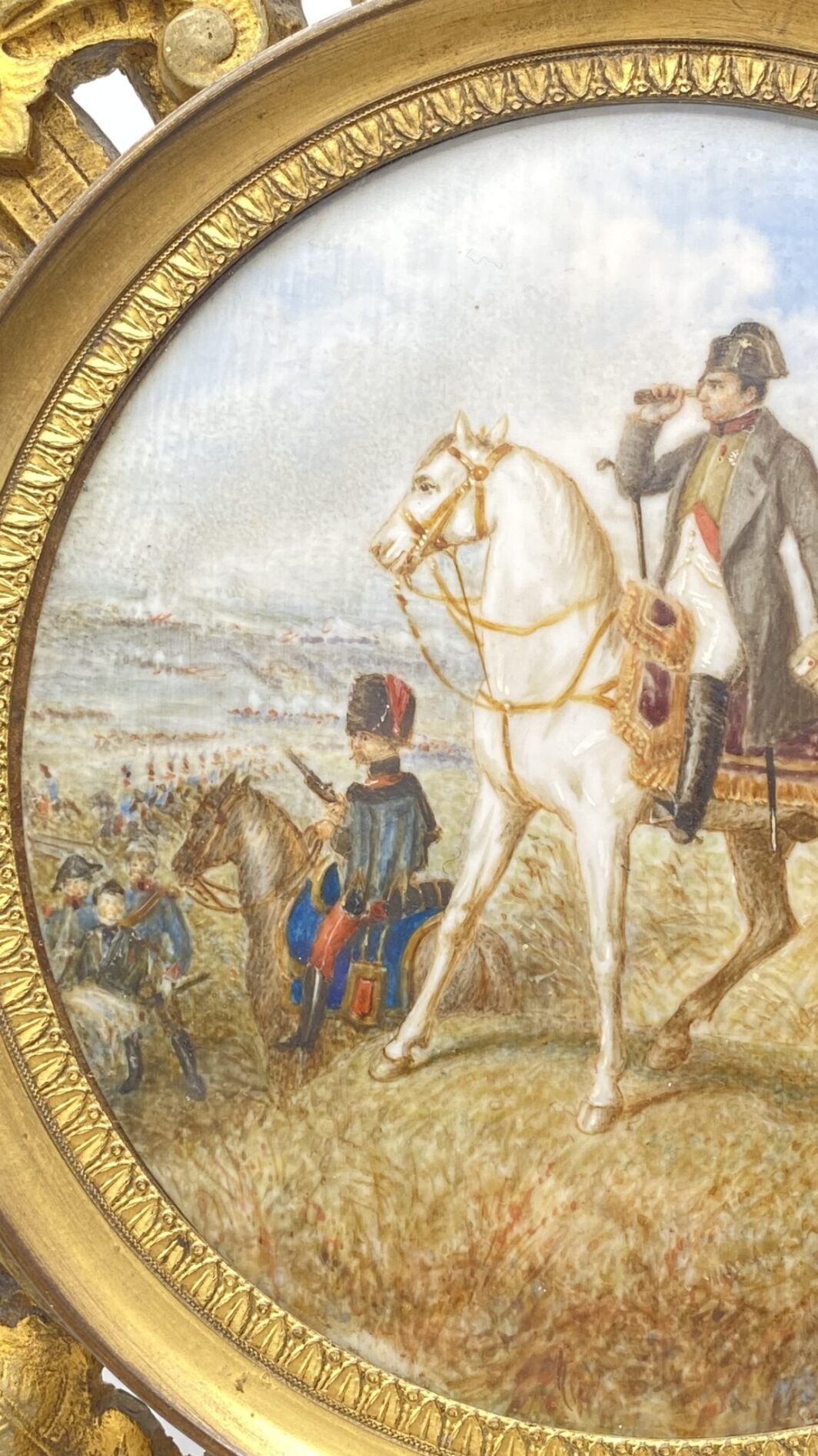 O. VERNET D’APRÉS MINIATURA DIPINTA SU AVORIO, DI NAPOLEONE BONAPARTE DURANTE LA BATTAGLIA DI WAGRAM, CON PREGIATA CORNICE IN BRONZO DORATO COEVA. FRANCIA, PRIMA METÀ DEL XIX sec. - immagine 12