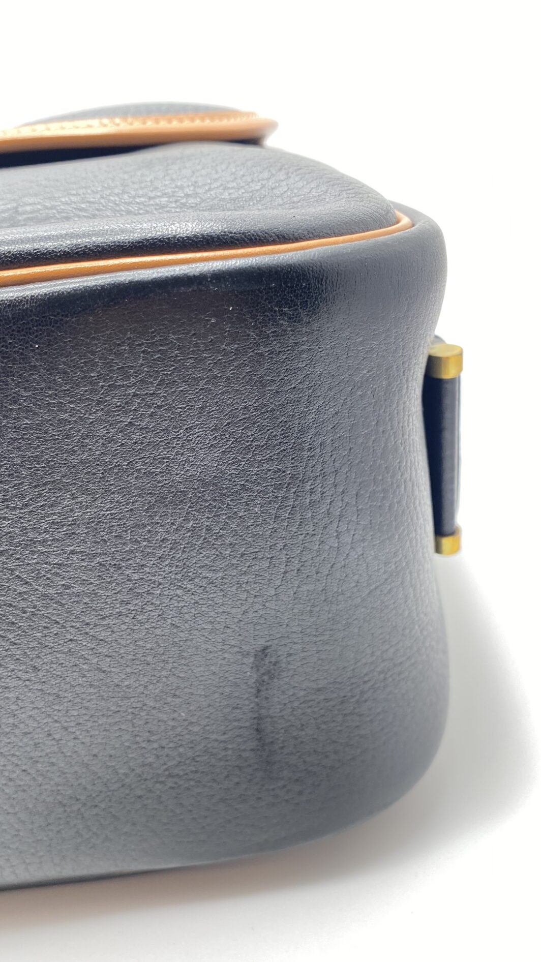 HERMÈS VINTAGE. BORSA “NOUMEA” BLU NAVY E NOCCIOLA. FRANCIA, 1985. - immagine 15