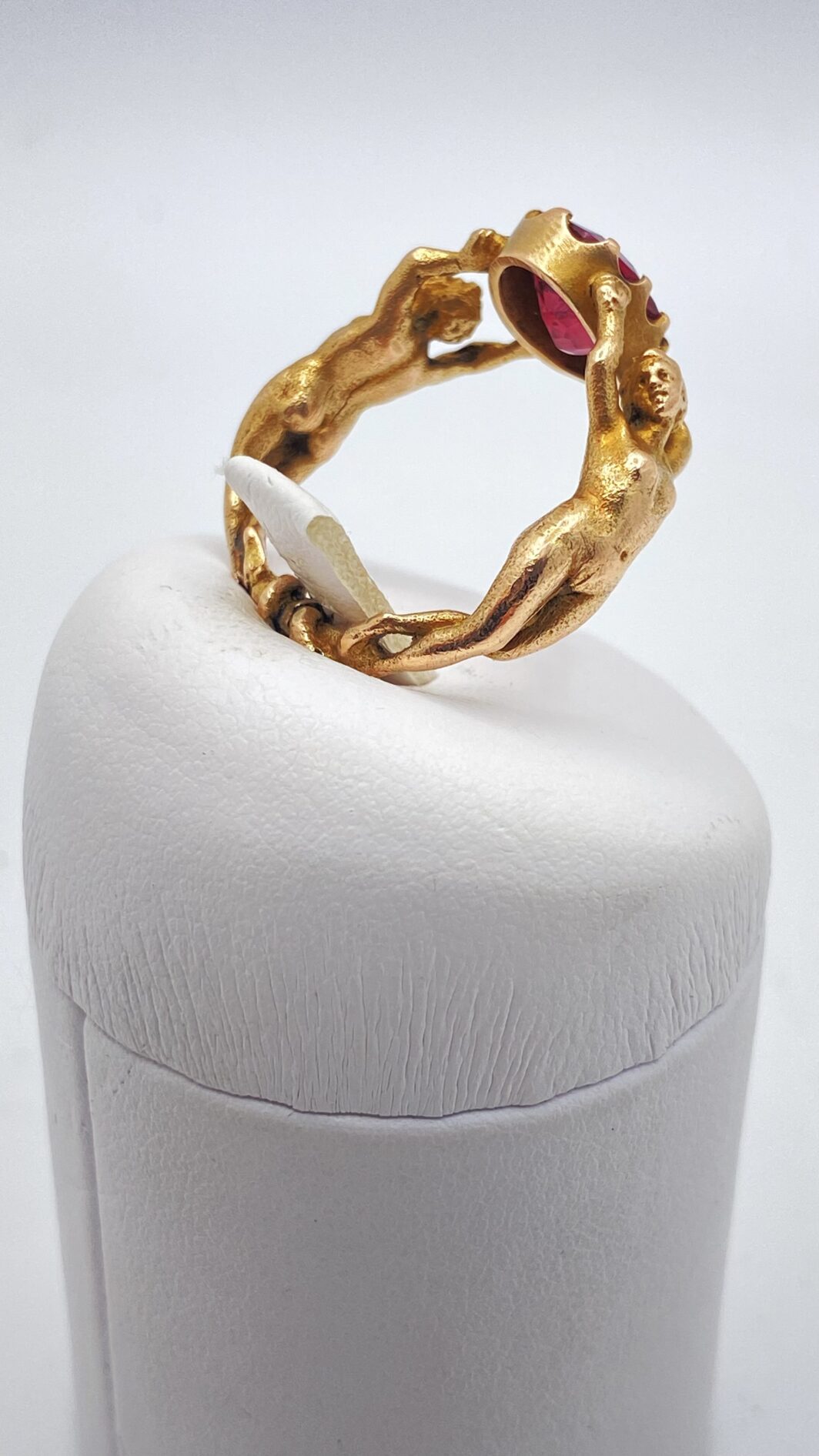 MERAVIGLIOSO ANELLO DI FIDANZAMENTO VITTORIANO, CON TORMALINA DI TRE CARATI, IN ORO 9 CT. U.K. XIX sec. - immagine 7