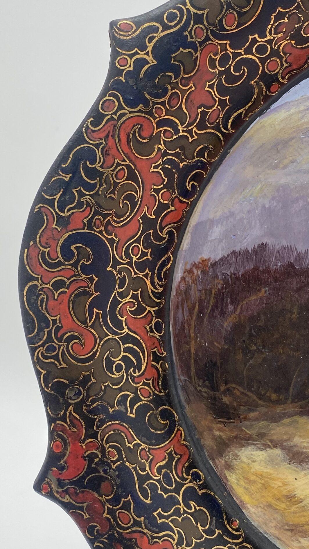 STRAORDINARIO PIATTO VITTORIANO IN PAPIER MÂCHÉ, CON DIPINTO DI CANE TERRIER. UN CAPOLAVORO DI ARTE DECORATIVA DEL XIX sec. - immagine 9