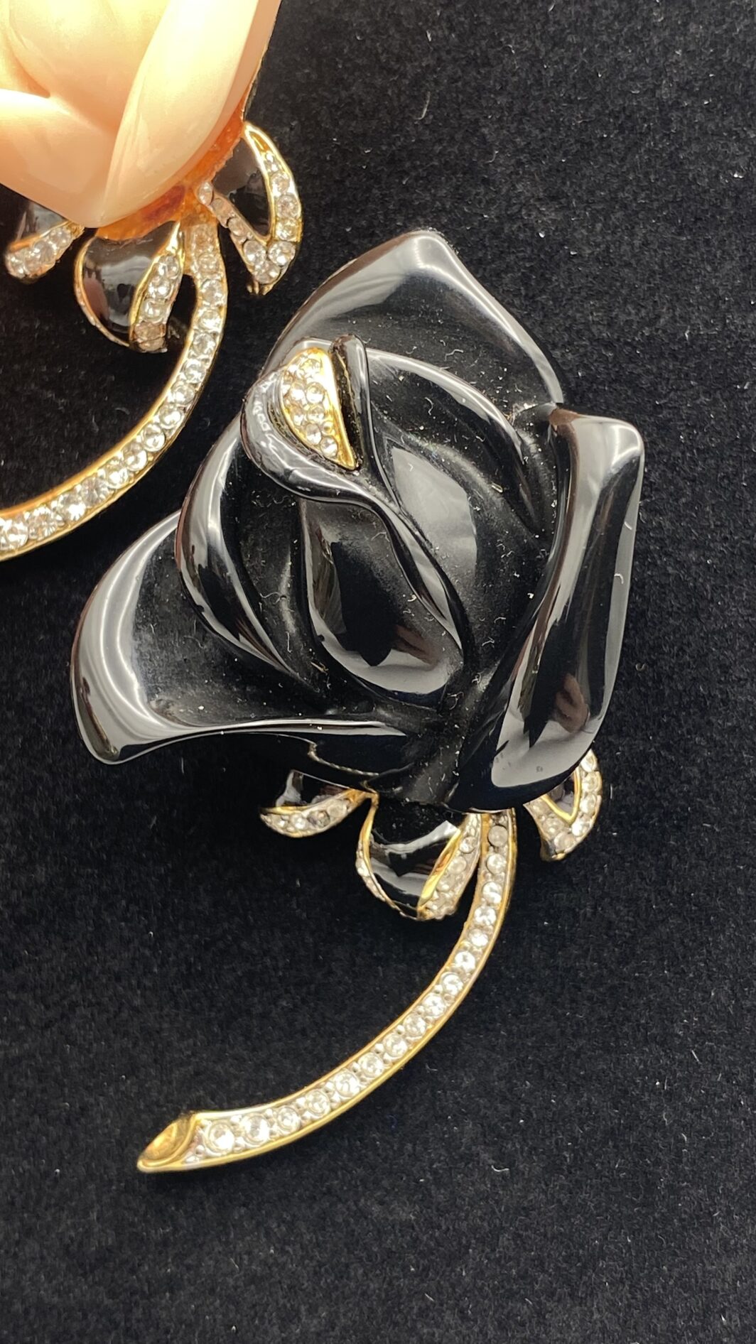 TRITTICO DI ROSE VINTAGE KENNETH JAY LANE: ELEGANZA SENZA TEMPO - immagine 12