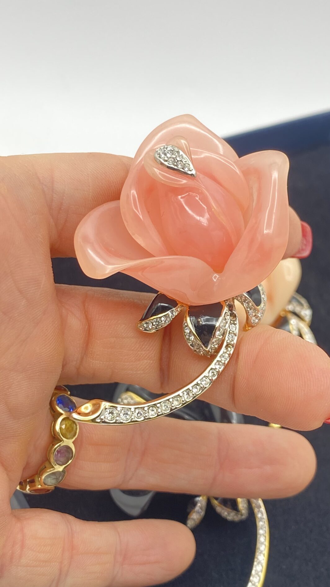TRITTICO DI ROSE VINTAGE KENNETH JAY LANE: ELEGANZA SENZA TEMPO - immagine 18