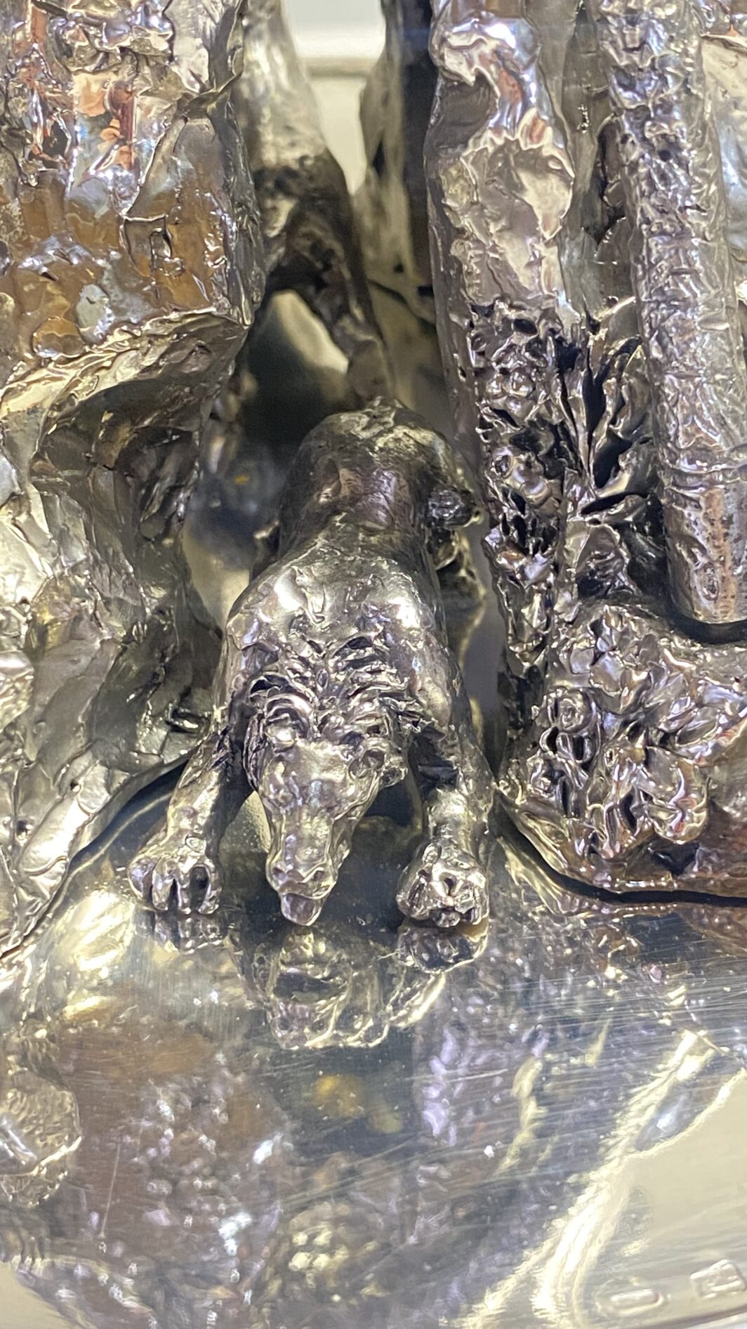 SORPRENDENTE E GRANDE SOURTOUT VINTAGE DELLA CELEBRE CASA ARGENTIERA ROMANA “RIDI E MADON”, IN ARGENTO MASSICCIO 925 E TRAVERTINO, RAFFIGURANTE LE FAMOSE FONTANE DELLA CELEBRE PIAZZA NAVONA : LA FONTANA DEL MORO, DEI QUATTRO FIUMI E LA FONTANA DEL NETTUNO. (IL PREZZO SI RIFERISCE AL COMPLETO, MA I PEZZI POSSONO ESSERE VENDUTI ANCHE SINGOLARMENTE – CONTATTAMI PER IL PREZZO DI CIASCUNO) - immagine 16