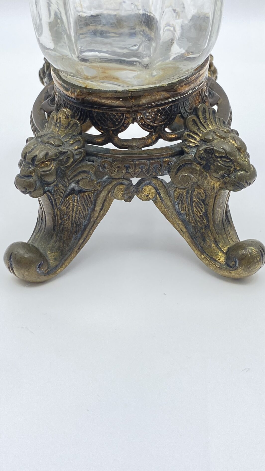 RAFFINATO VASO ART NOUVEAU IN VETRO SOFFIATO DIPINTO A MANO A MOTIVI FLOREALI, CON BASE IN BRONZO. FRANCIA, FINE XIX sec. - immagine 17