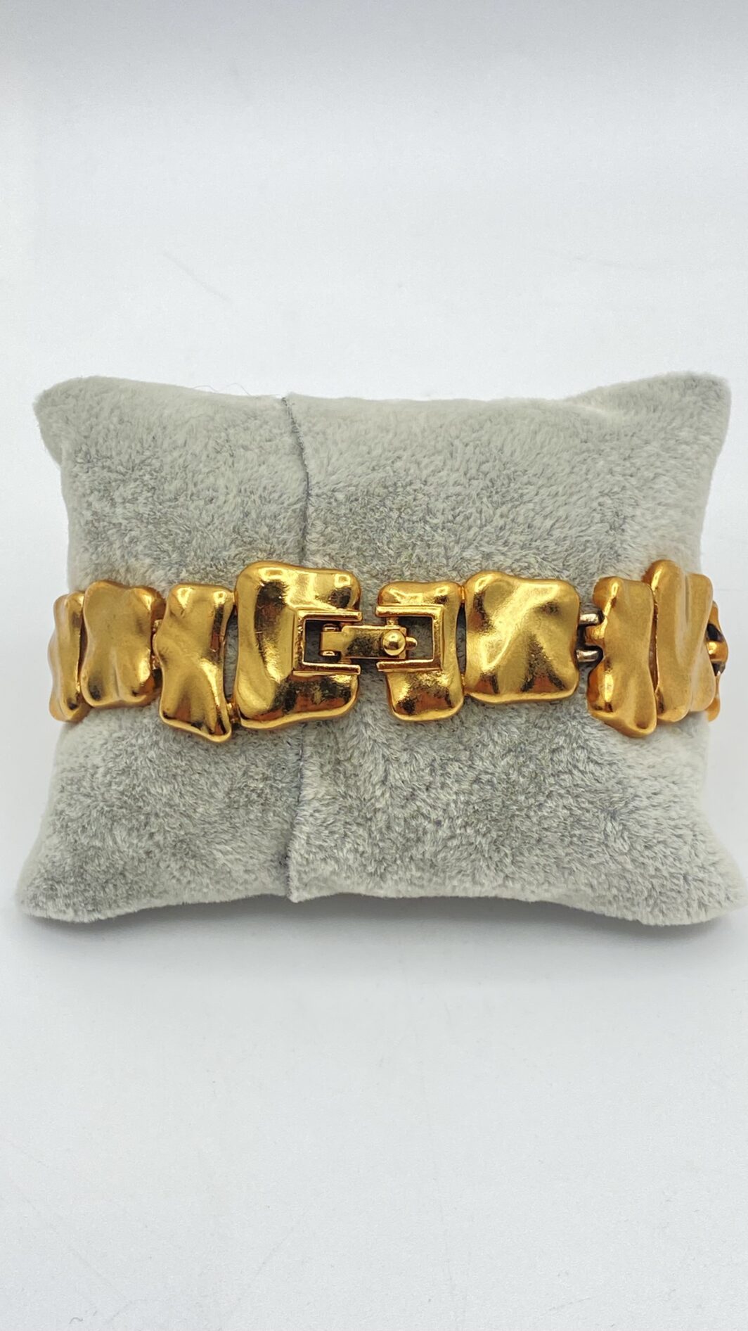 BRACCIALE VINTAGE MONET IN METALLO GOLDTONE DAL DESIGN SCULTOREO - immagine 15
