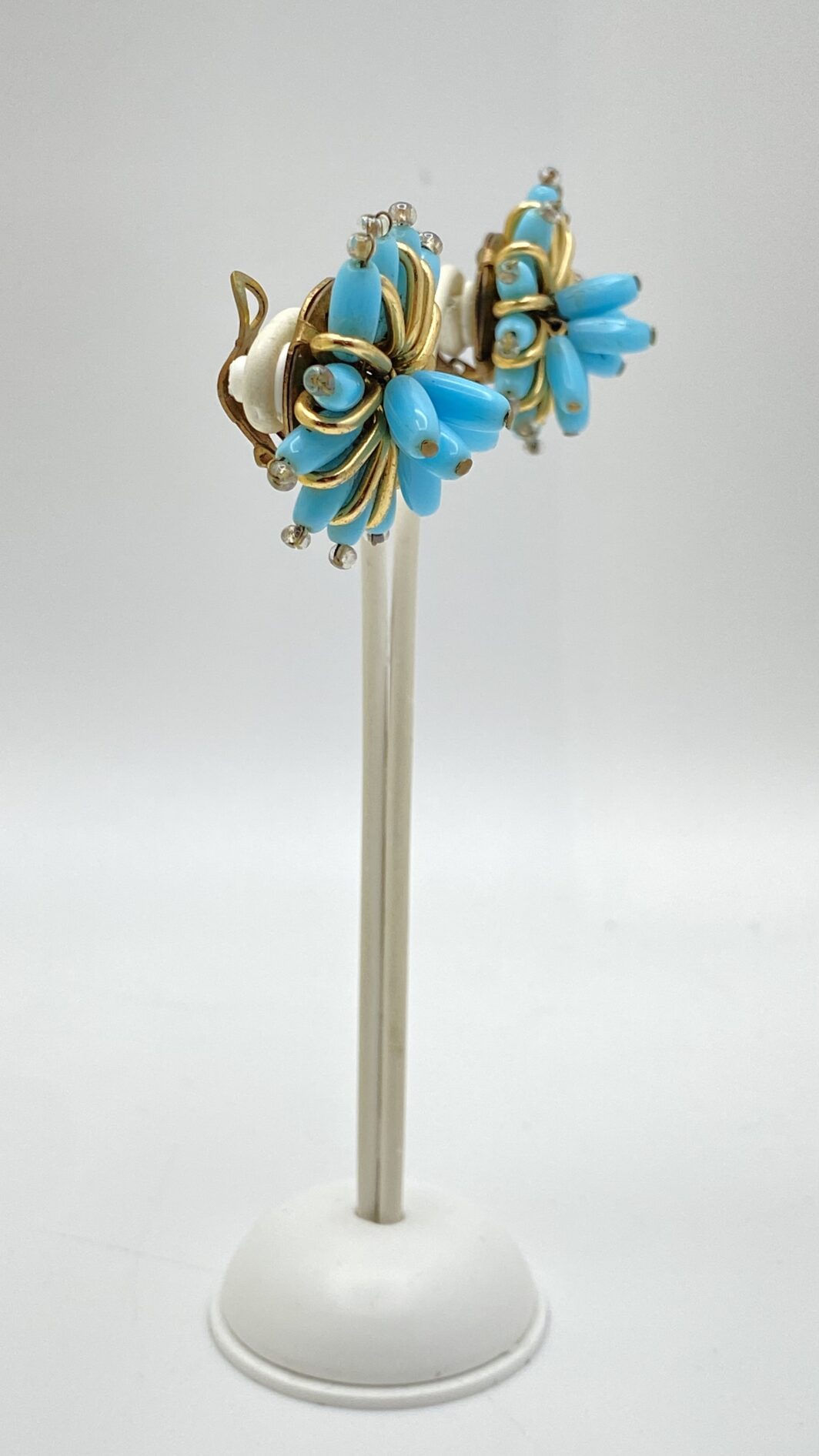 POESIA AZZURRA DEGLI ANNI ’40. DEMI PARURE IN CELLULOIDE E VETRO MURANO. - immagine 10