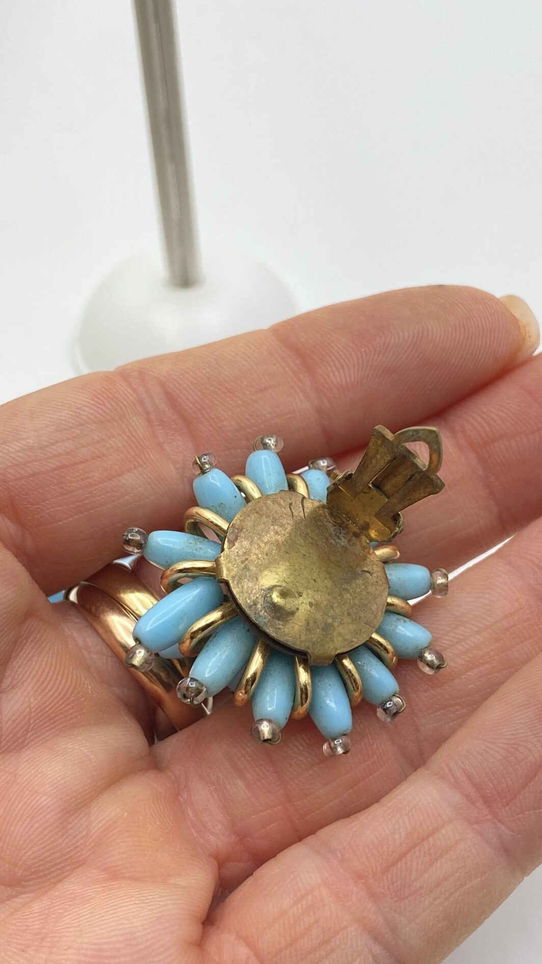 POESIA AZZURRA DEGLI ANNI ’40. DEMI PARURE IN CELLULOIDE E VETRO MURANO. - immagine 14