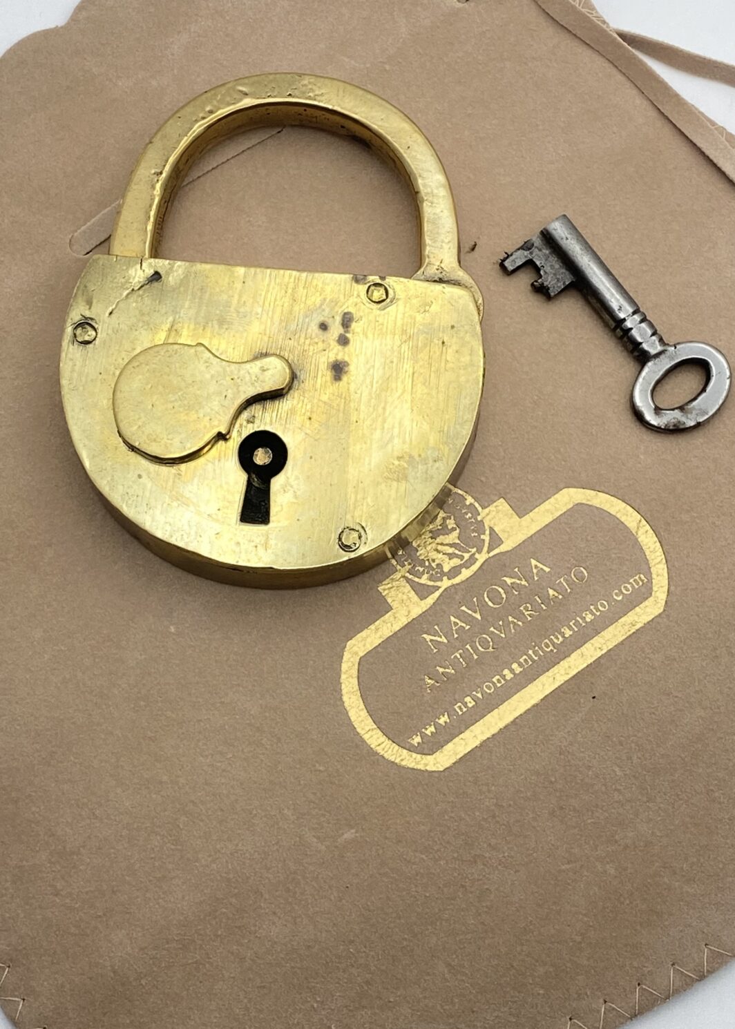 LUCCCHETTO VITTORIANO IN BRONZO CON CHIAVE ORIGINALE