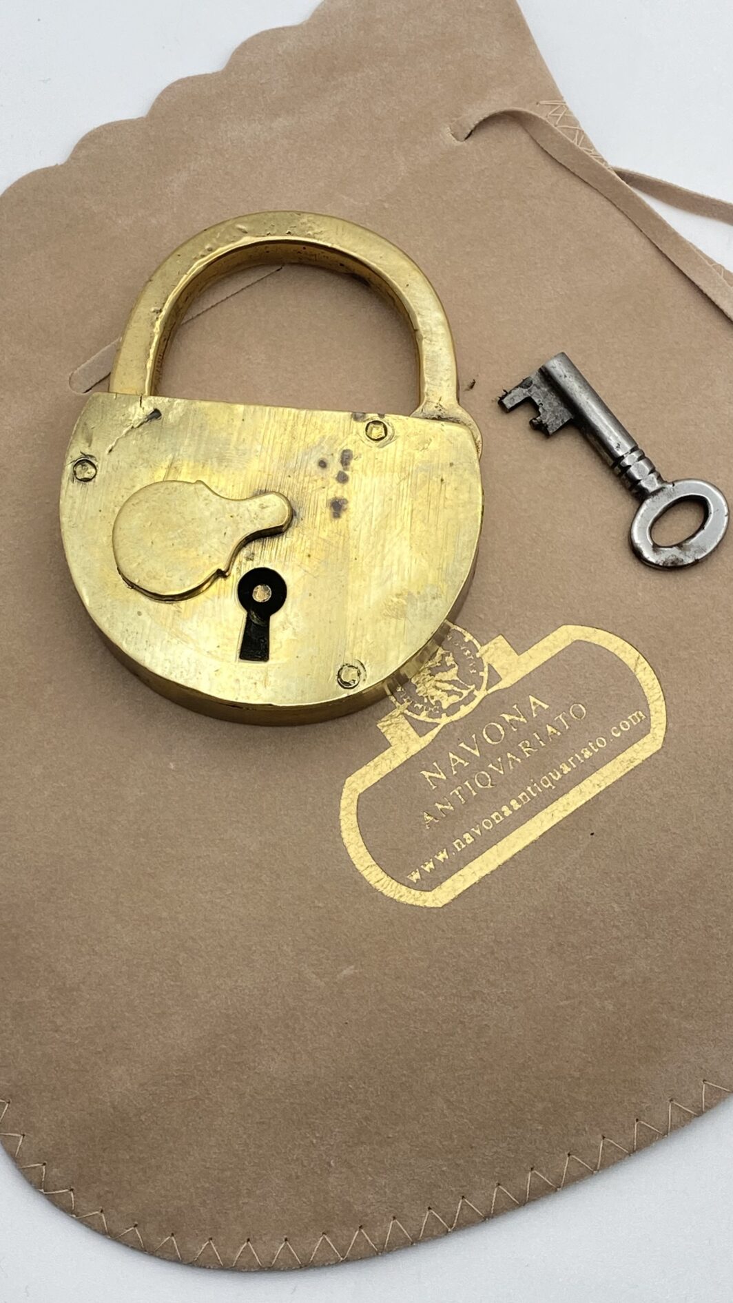 LUCCCHETTO VITTORIANO IN BRONZO CON CHIAVE ORIGINALE