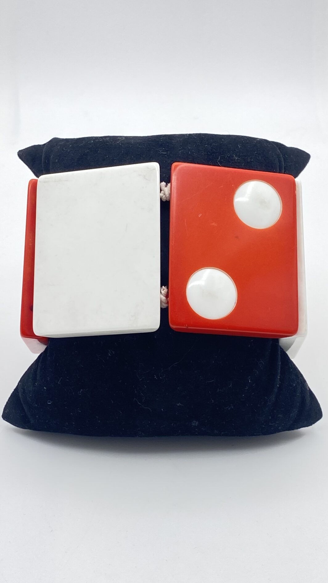 BRACCIALE “DOMINO” ANNI ’30 IN BAKELITE ROSSA E BIANCA. - immagine 6