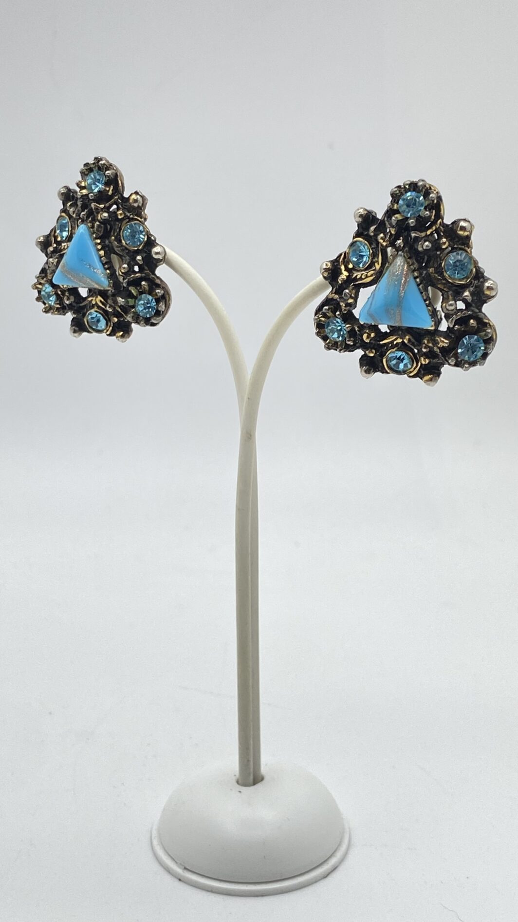 PARURE SELRO  VINTAGE – UN TRIONFO DI TURCHESE, STRASS E MAESTRIA AMERICANA ANNI’40 - immagine 20