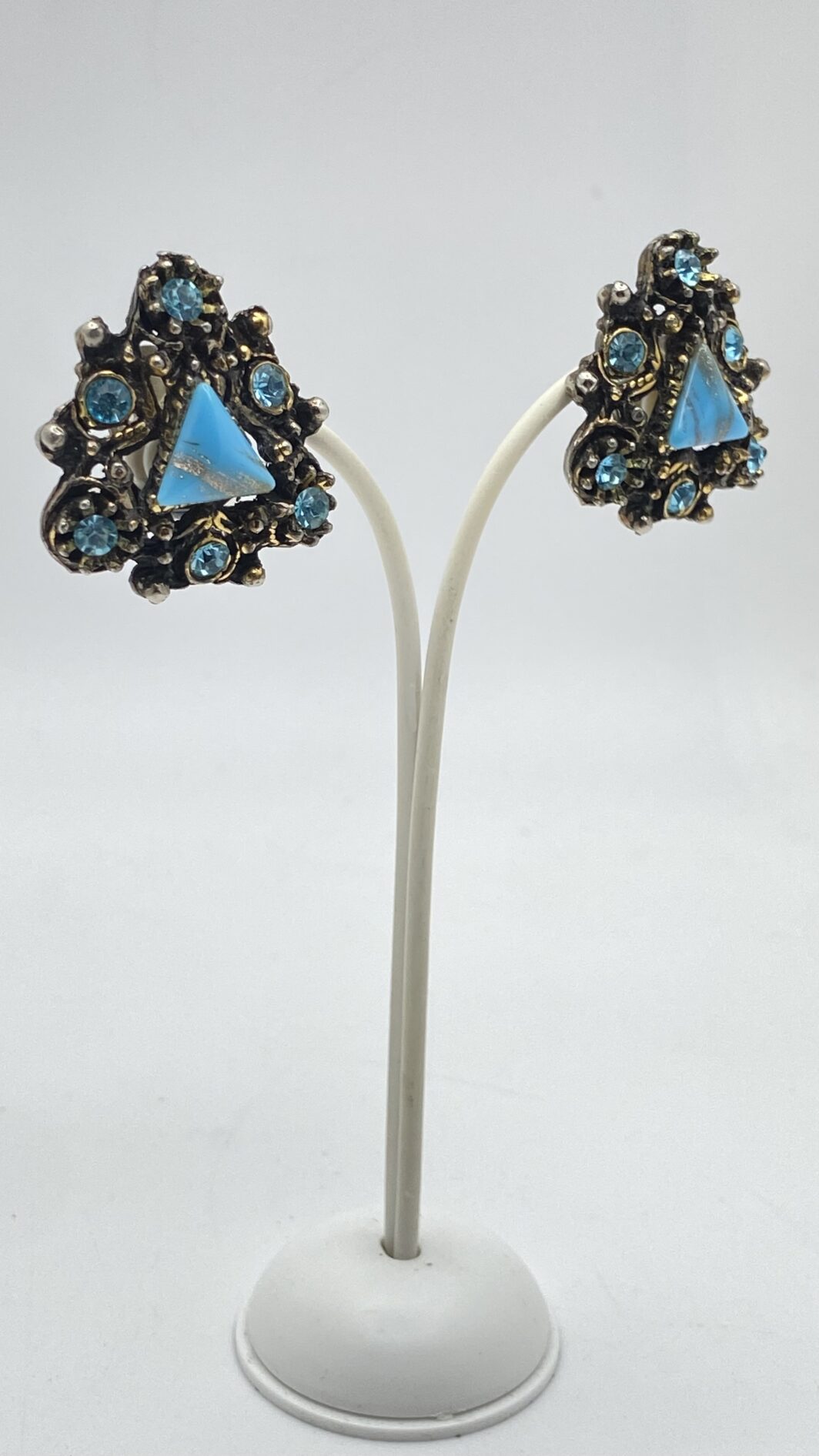 PARURE SELRO  VINTAGE – UN TRIONFO DI TURCHESE, STRASS E MAESTRIA AMERICANA ANNI’40 - immagine 21