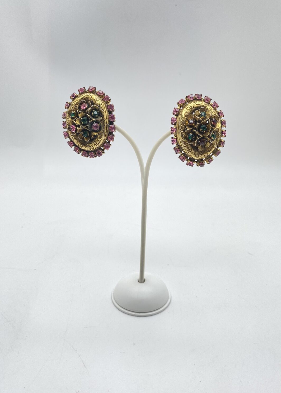 ORECCHINI VINTAGE ANNI ’40 IN PINCHBECK CON STRASS E DECORAZIONI FLOREALI
