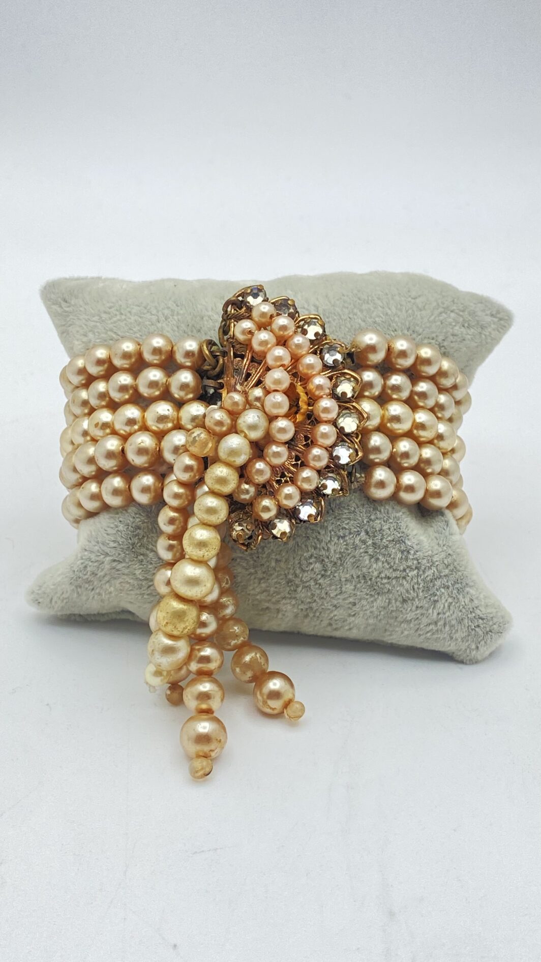 BRACCIALE VINTAGE AMERICANO ANNI ’30 CON PERLE SMALTATE E STRASS IN PATINA ORIGINALE