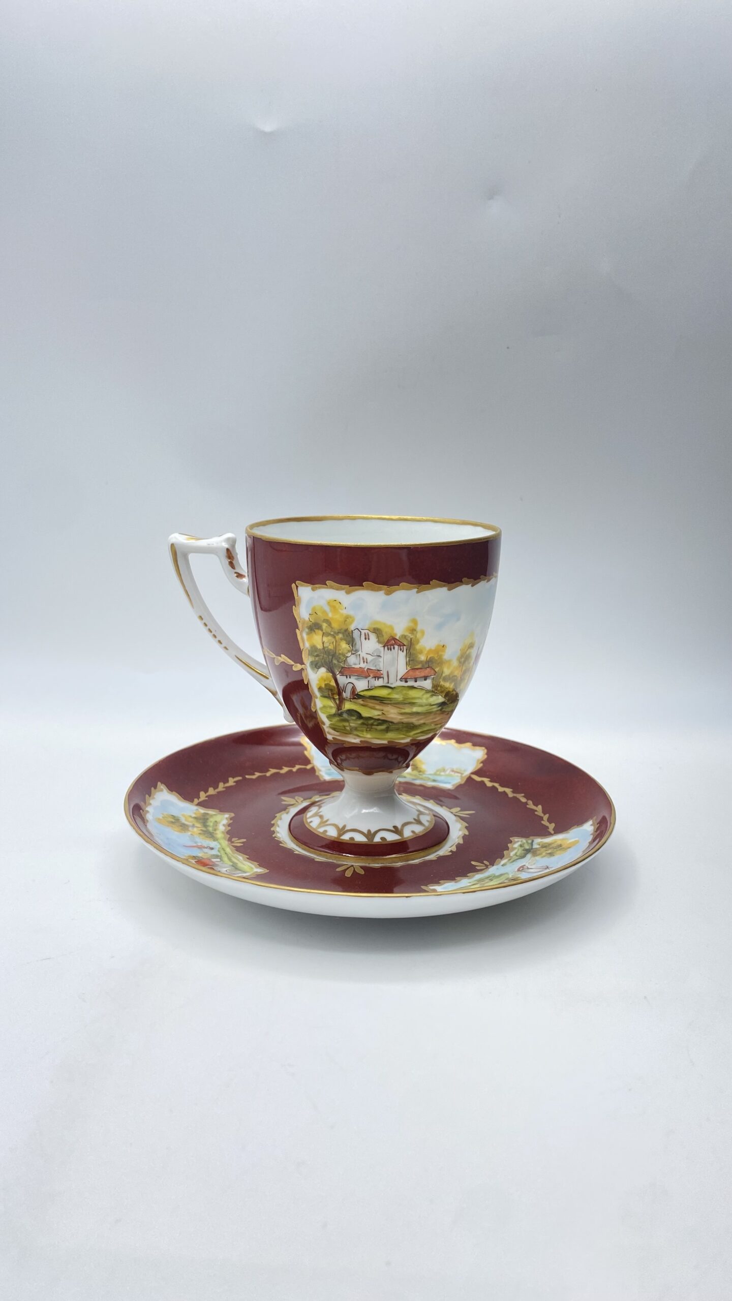 RAFFINATA ED ELEGANTE TAZZA DA COLLEZIONE CON PIATTINO IN PORCELLANA DIPINTA A MANO, ITALIA PRIMA METÀ XX SECOLO. - immagine 5